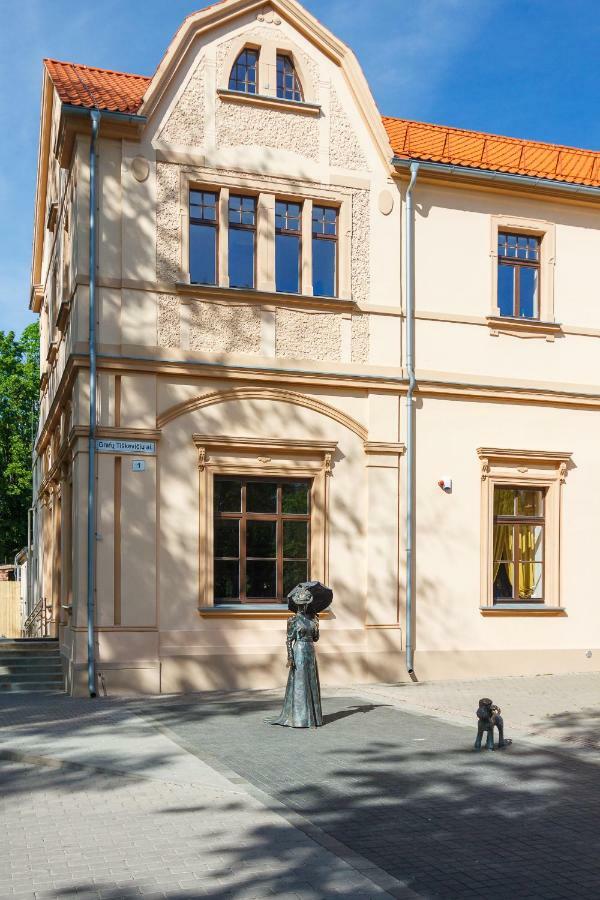 Hotel Vila Diemedis Palanga Exterior photo